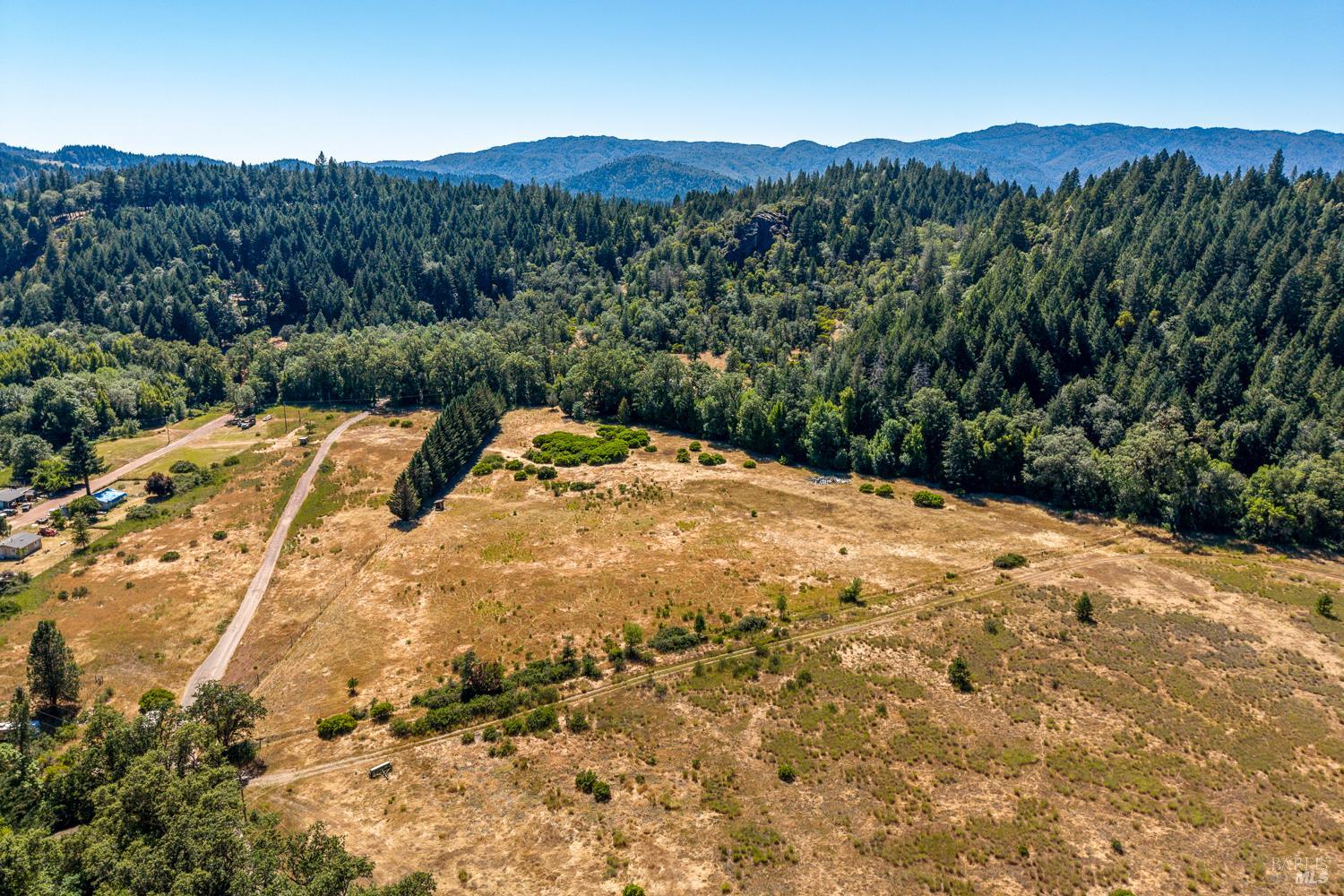 850 Davidson Lane Laytonville CA 95454