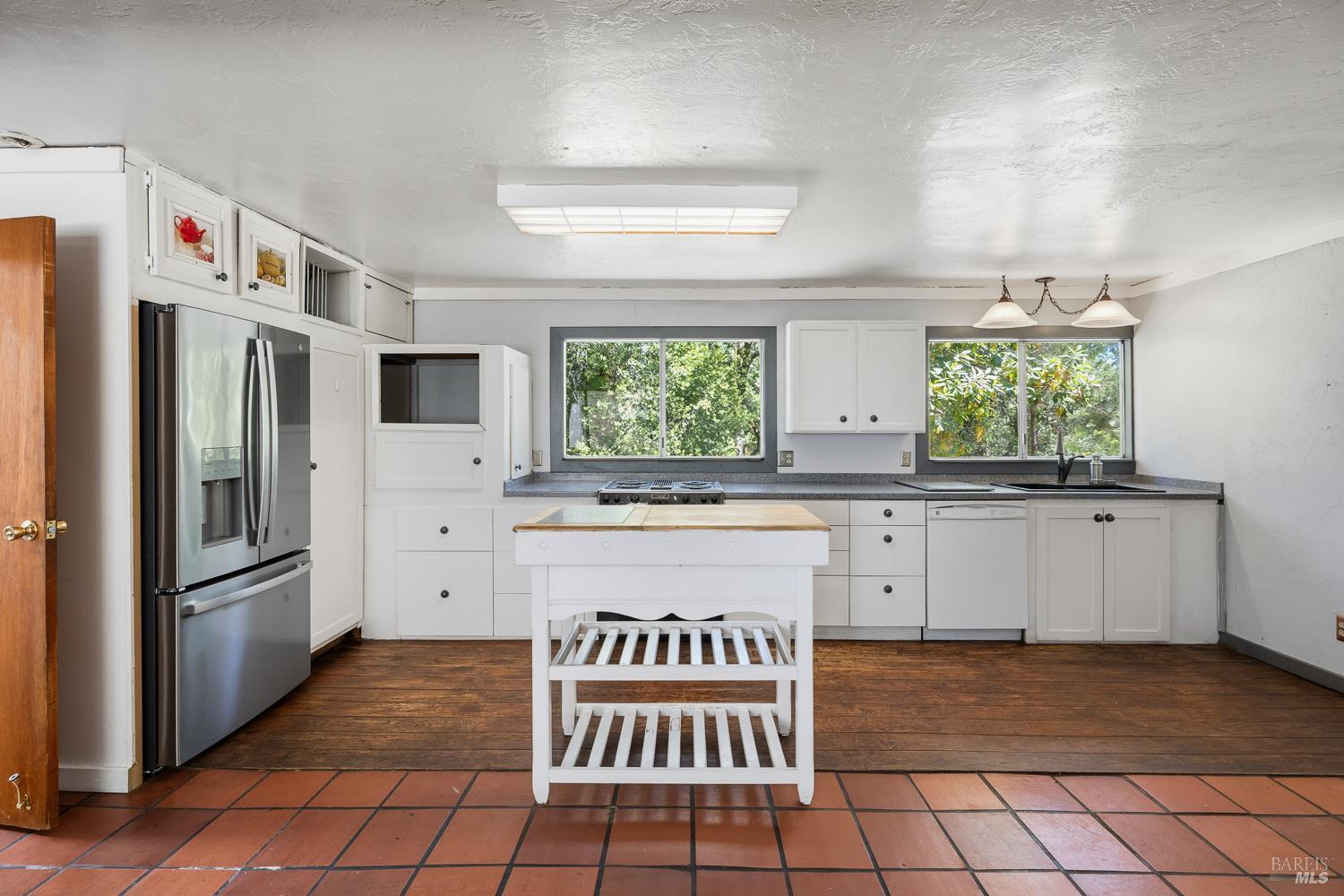 850 Davidson Lane Laytonville CA 95454