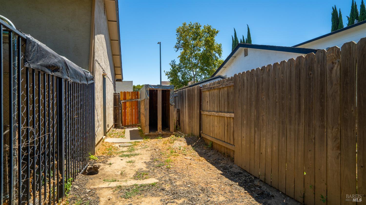 1110 Waxwing Drive Suisun City CA 94585