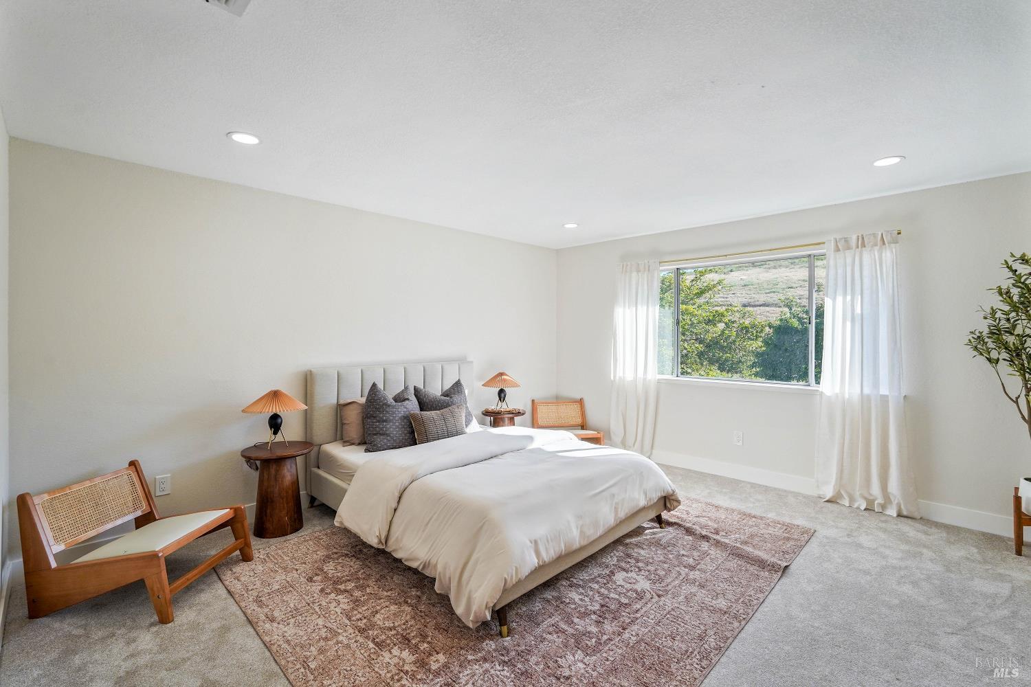 5050 Lakeview Circle Fairfield CA 94534