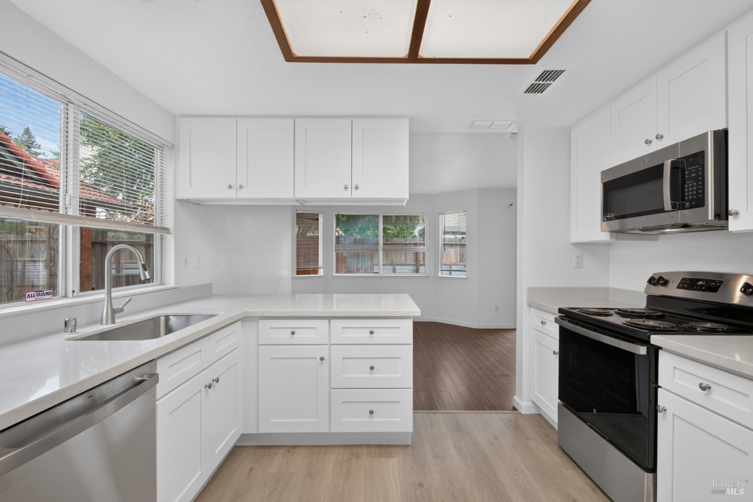 1180 Mancini Street Santa Rosa CA 95407