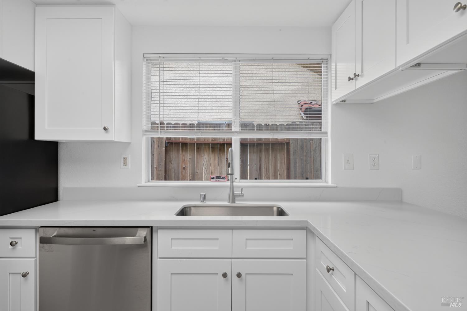 1180 Mancini Street Santa Rosa CA 95407