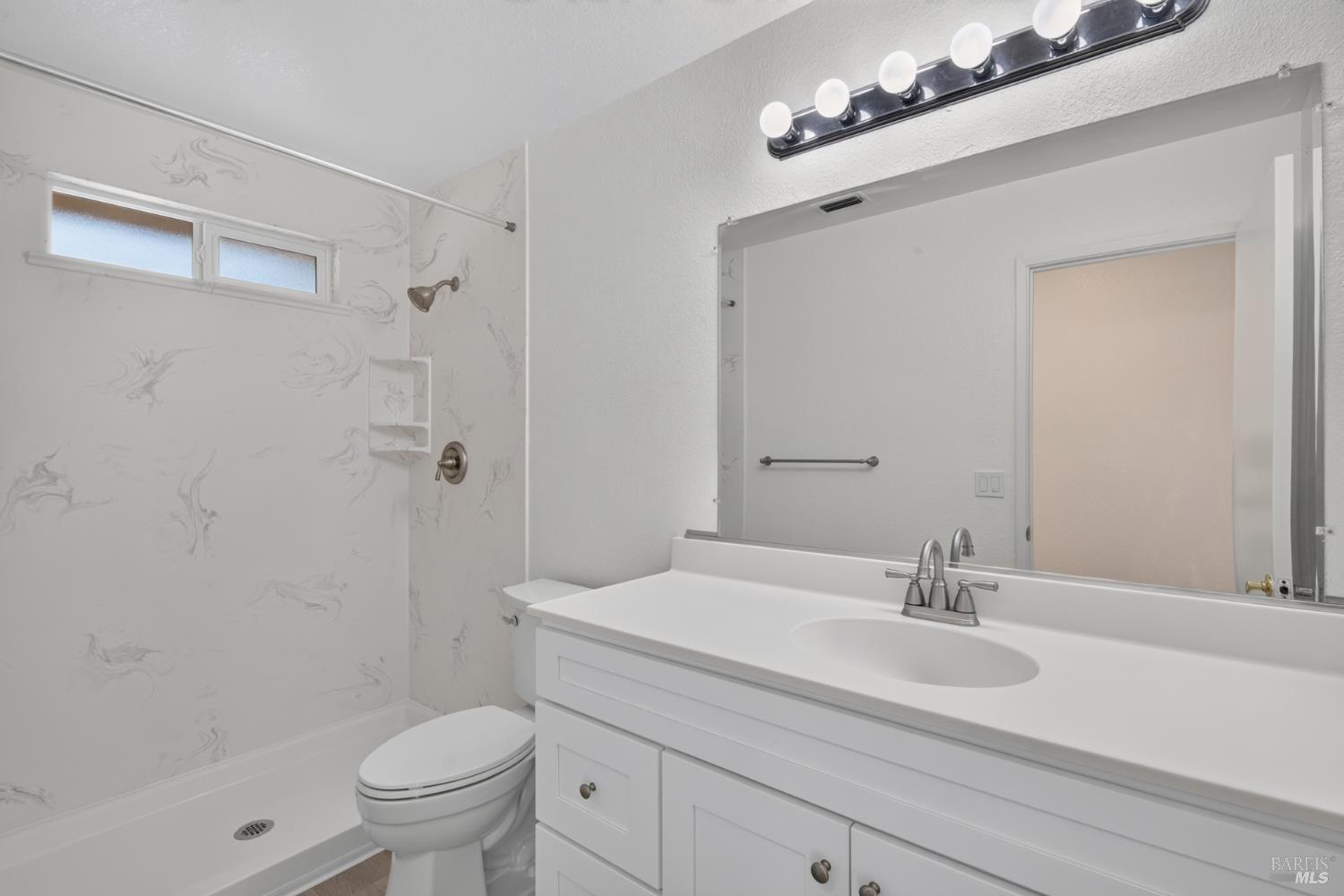 1180 Mancini Street Santa Rosa CA 95407