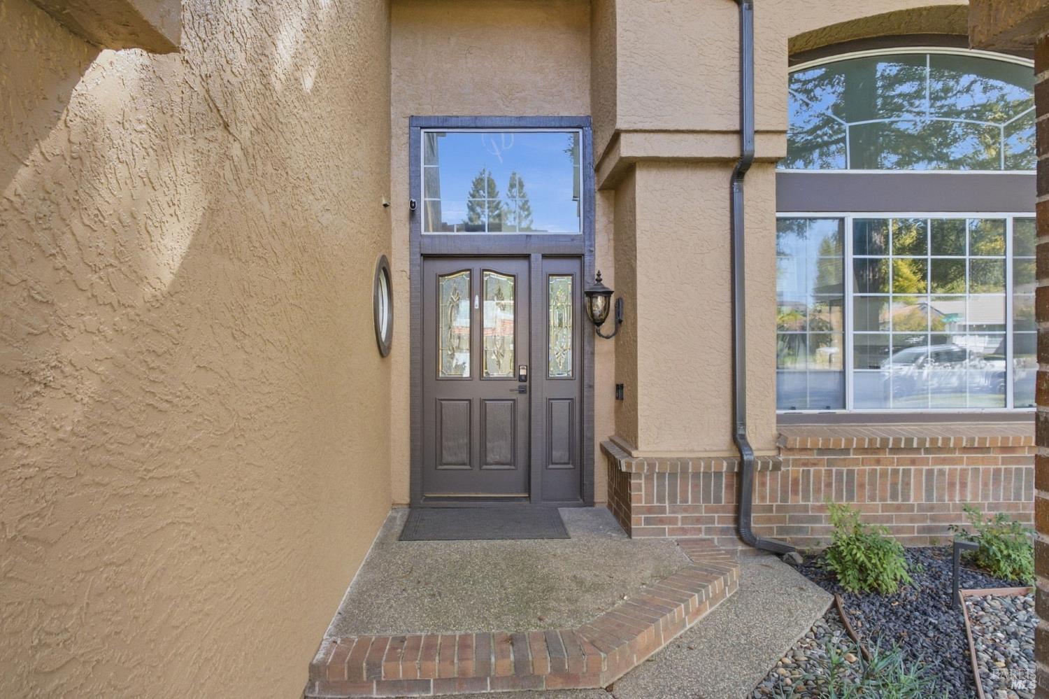 512 Canyon Oak Drive Vacaville CA 95688