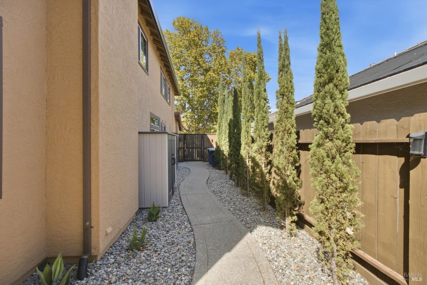 512 Canyon Oak Drive Vacaville CA 95688