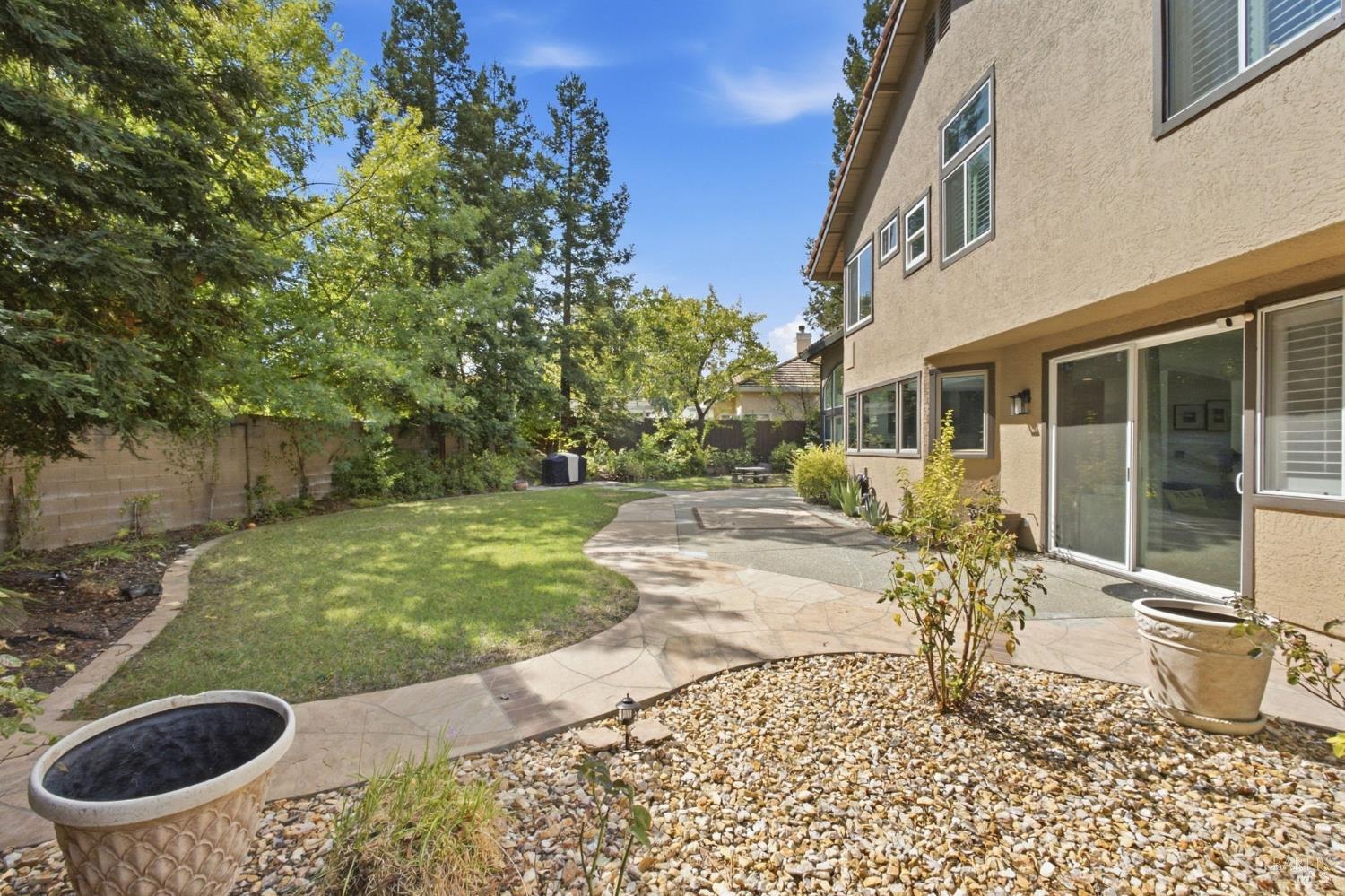 512 Canyon Oak Drive Vacaville CA 95688