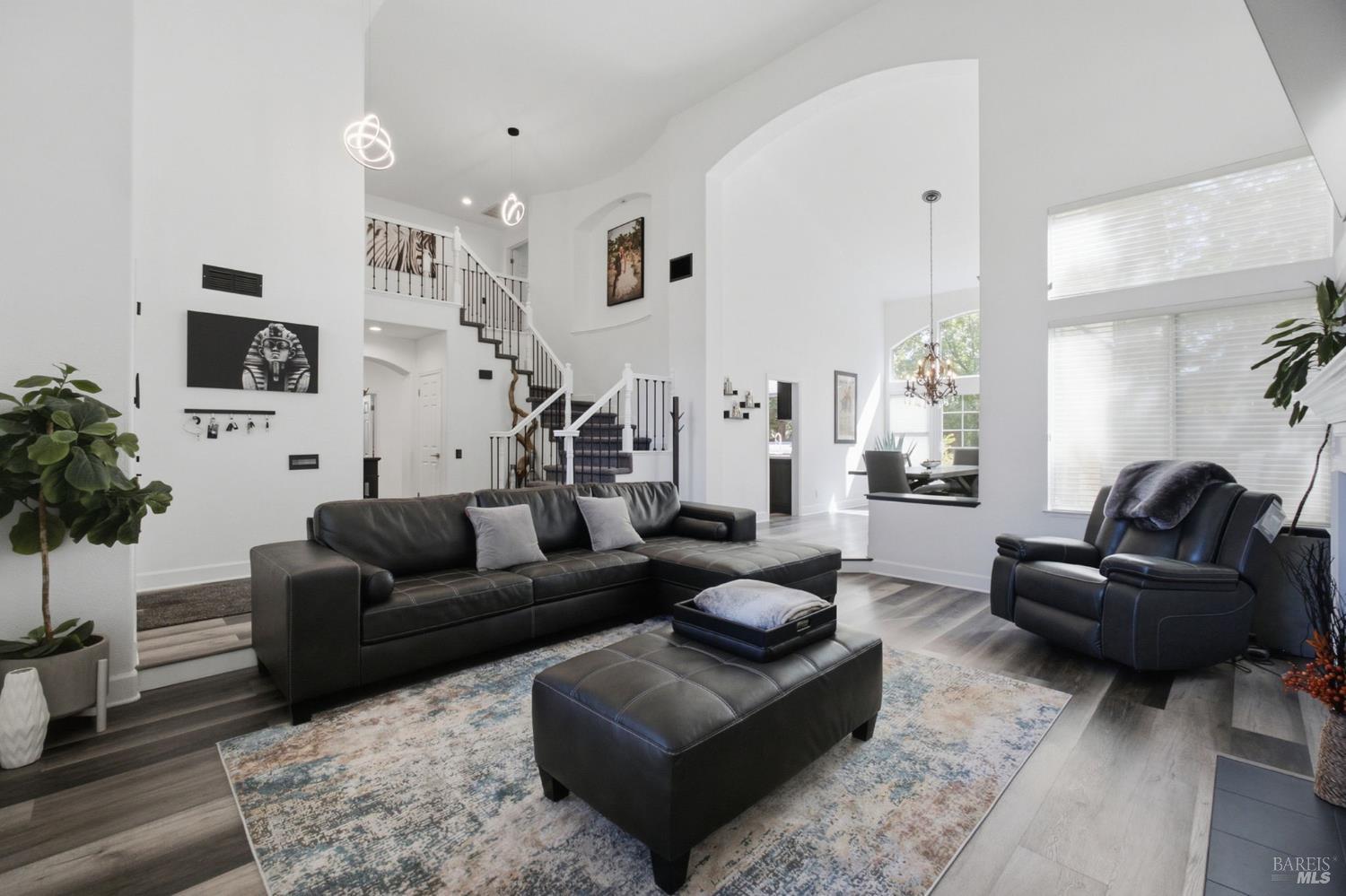 512 Canyon Oak Drive Vacaville CA 95688