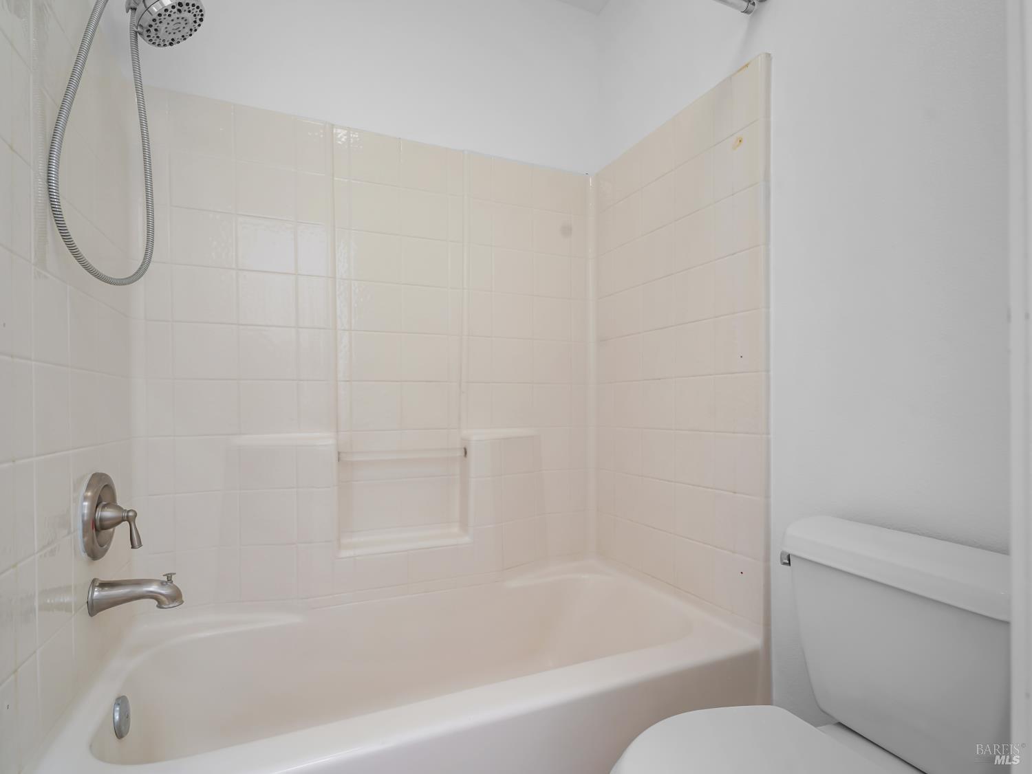 956 Kingwood Street Santa Rosa CA 95401