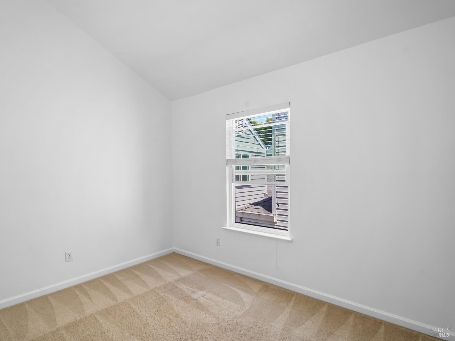 956 Kingwood Street Santa Rosa CA 95401