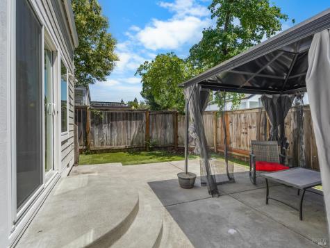 956 Kingwood Street Santa Rosa CA 95401