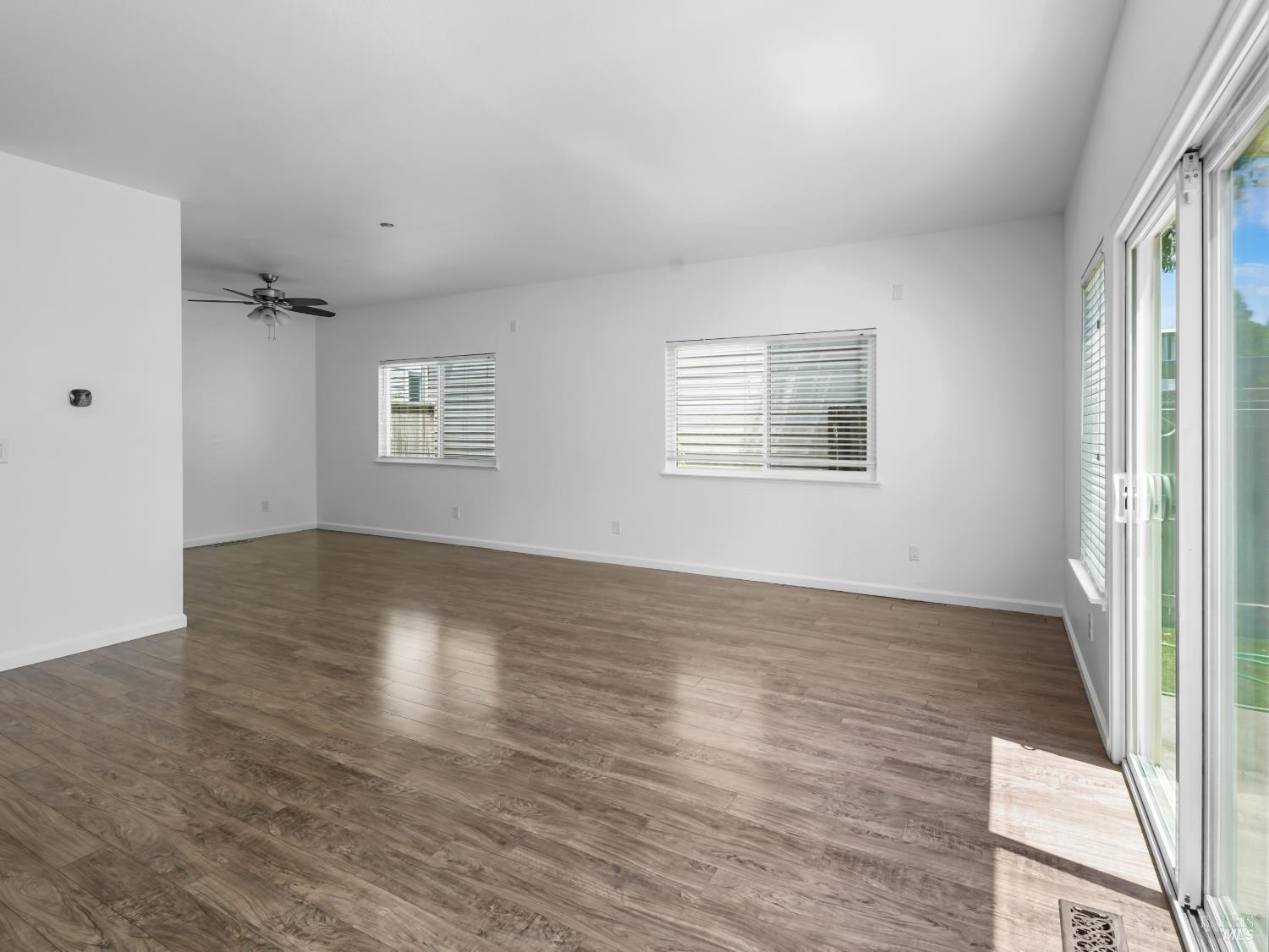 956 Kingwood Street Santa Rosa CA 95401