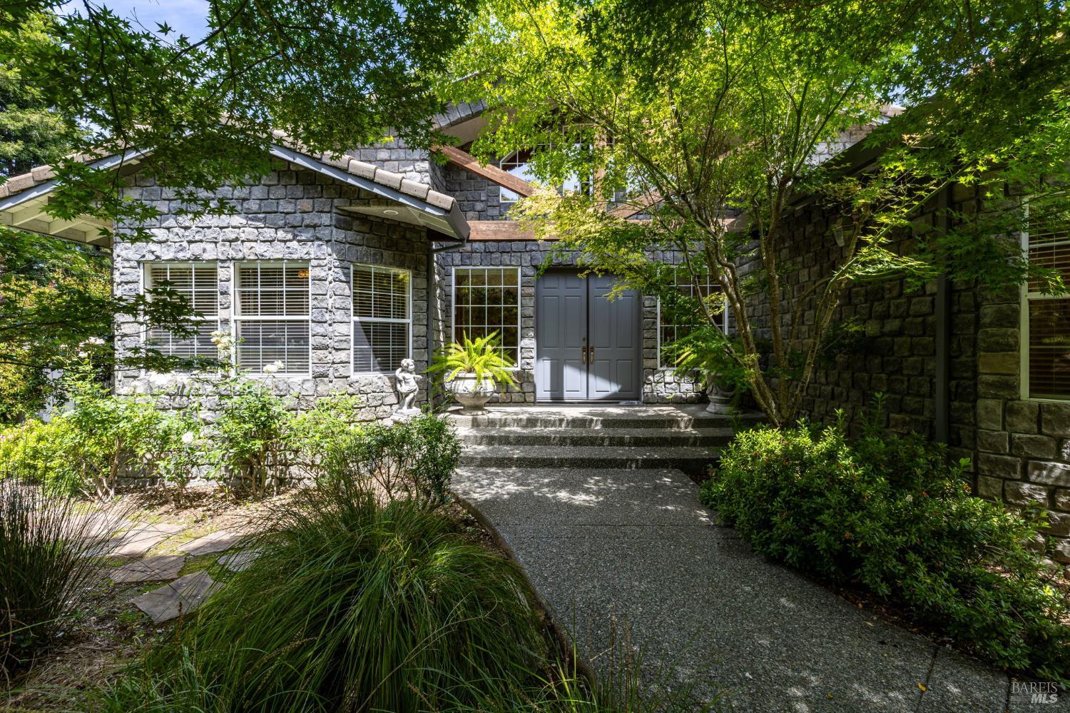 Sebastopol CA 95472