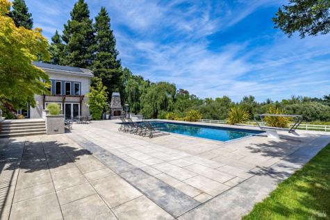 Sebastopol CA 95472