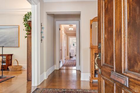 915 St Helena Avenue Santa Rosa CA 95404