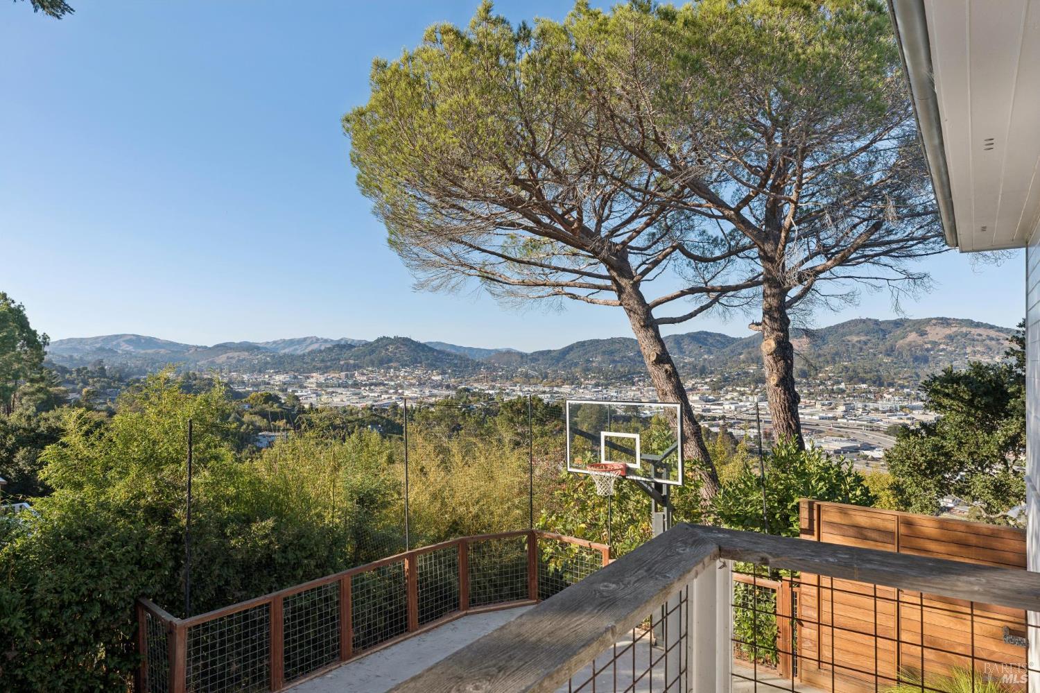 40 Bret Harte Road San Rafael CA 94901