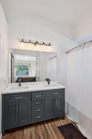 7121 Hastings Place Windsor CA 95492