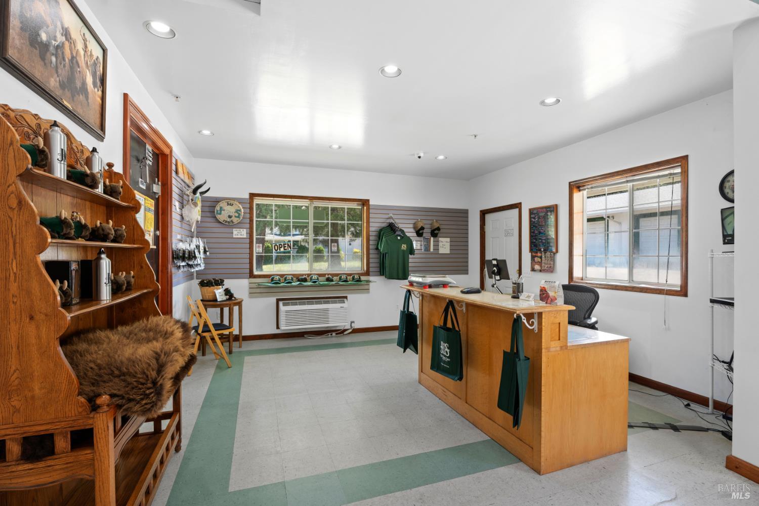 6201 E Highway 20 Highway Ukiah CA 95482