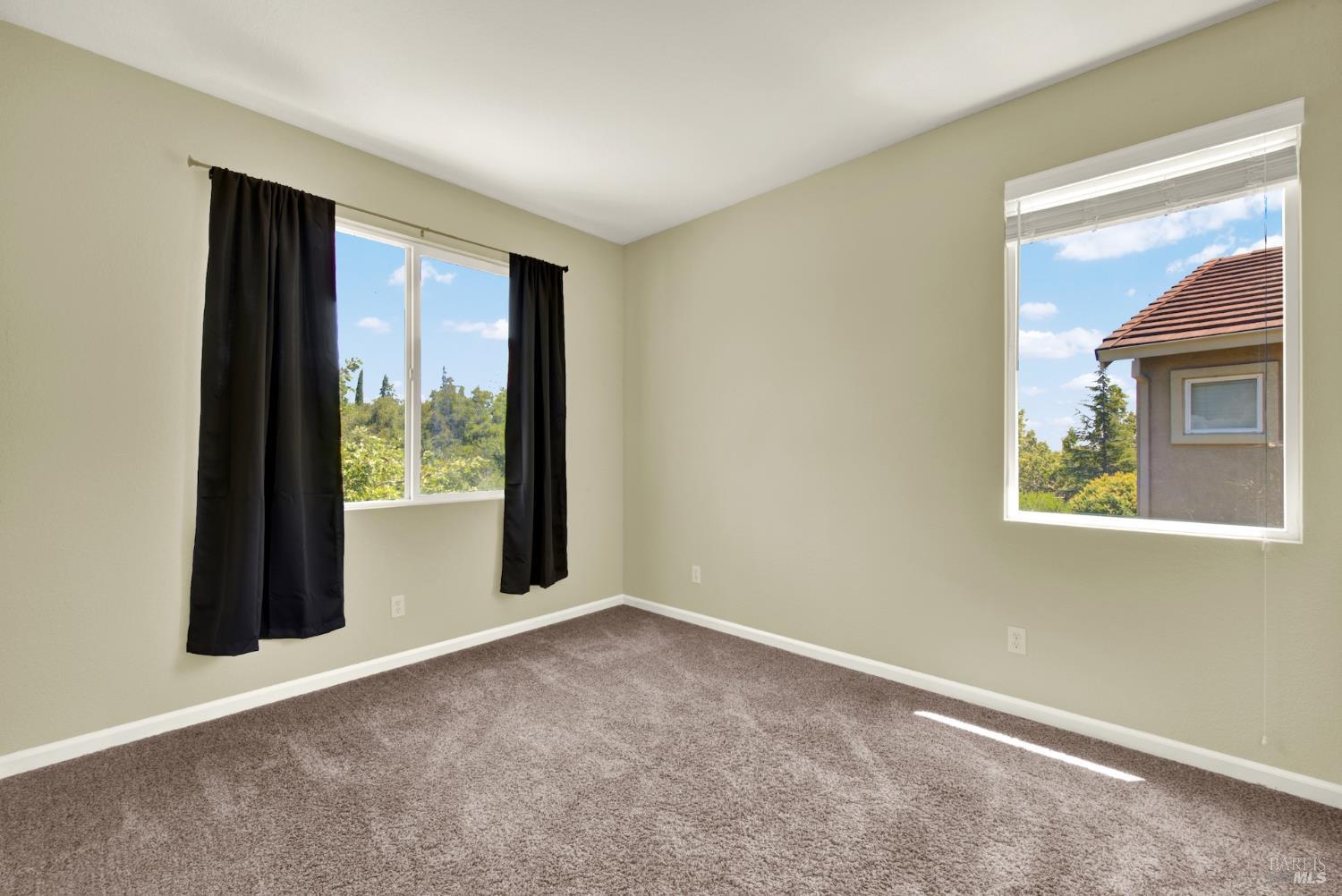 1882 Hummingbird Drive Fairfield CA 94534