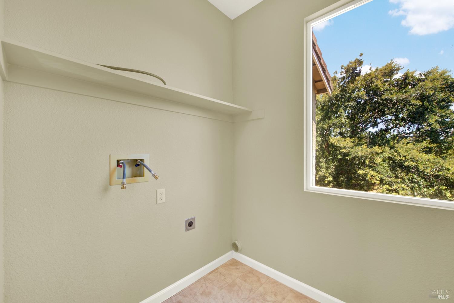 1882 Hummingbird Drive Fairfield CA 94534