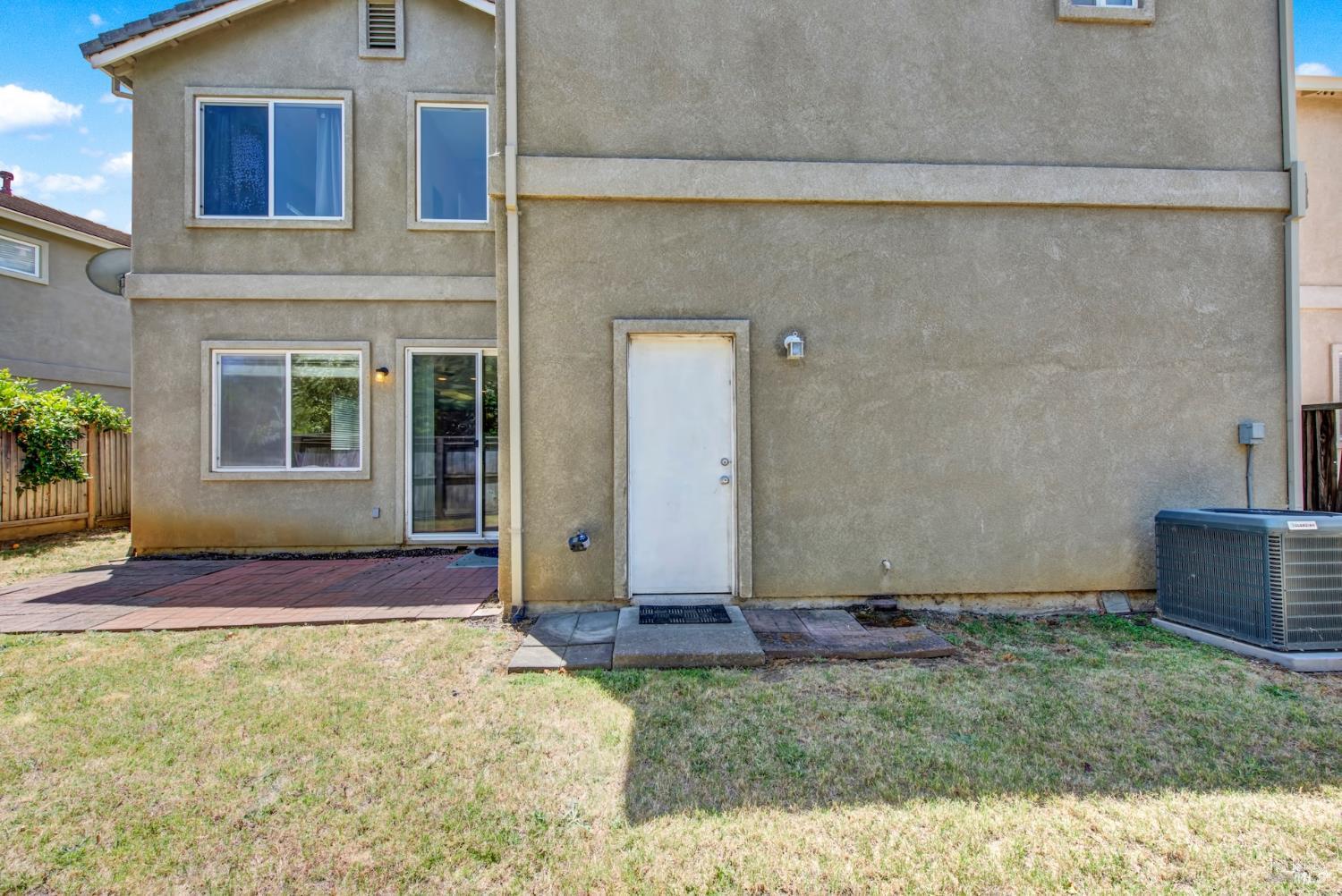 1882 Hummingbird Drive Fairfield CA 94534