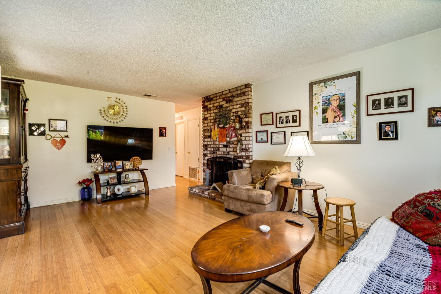 19295 Junipero Serra Drive Sonoma CA 95476