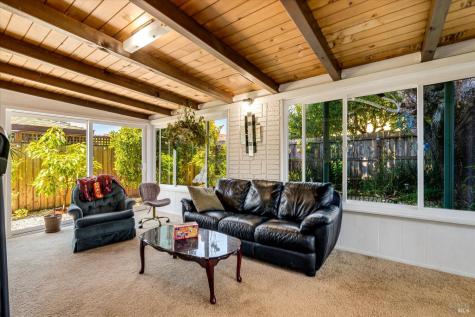 19295 Junipero Serra Drive Sonoma CA 95476