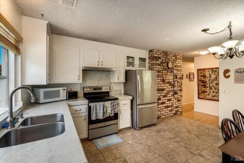 19295 Junipero Serra Drive Sonoma CA 95476