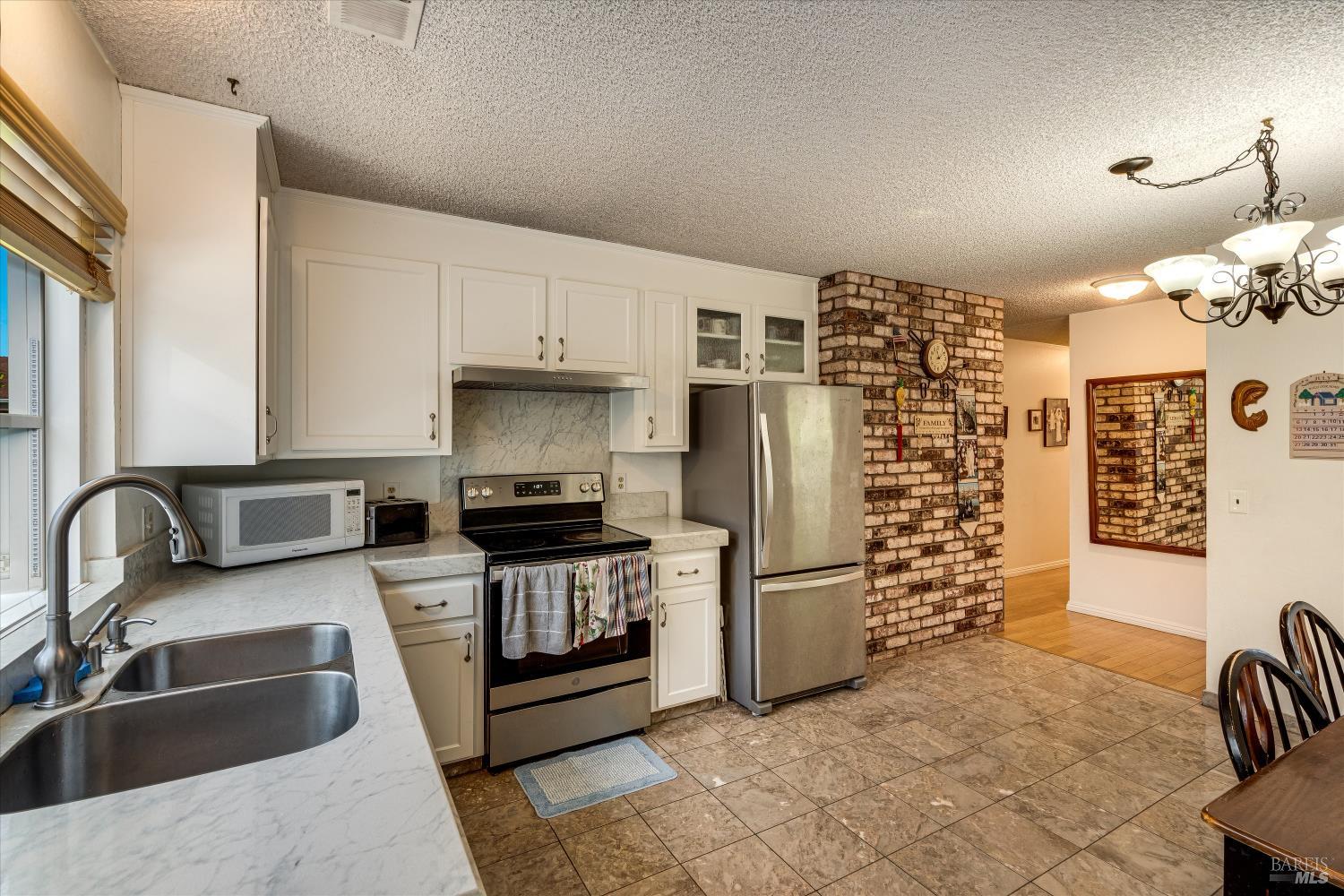19295 Junipero Serra Drive Sonoma CA 95476