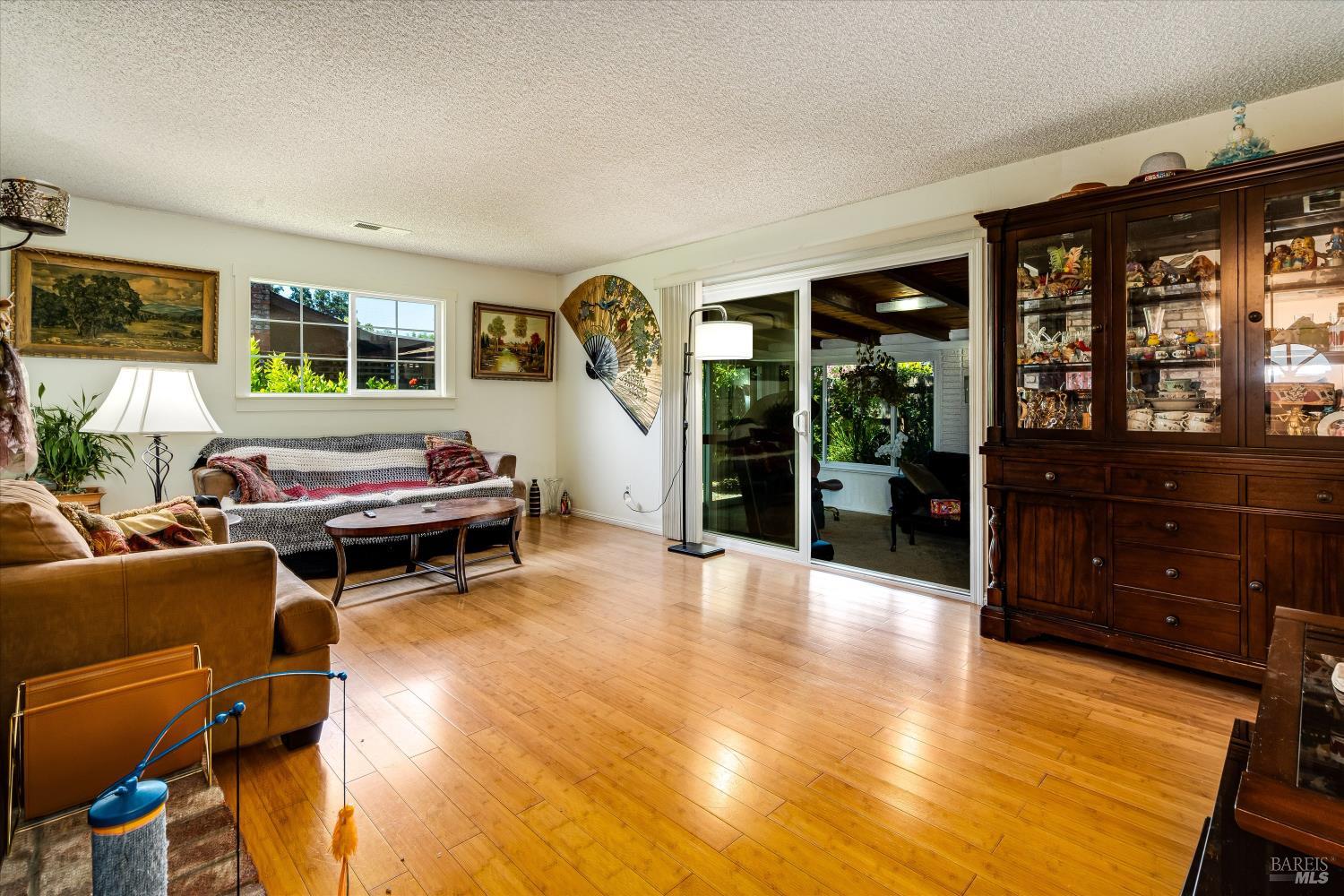 19295 Junipero Serra Drive Sonoma CA 95476