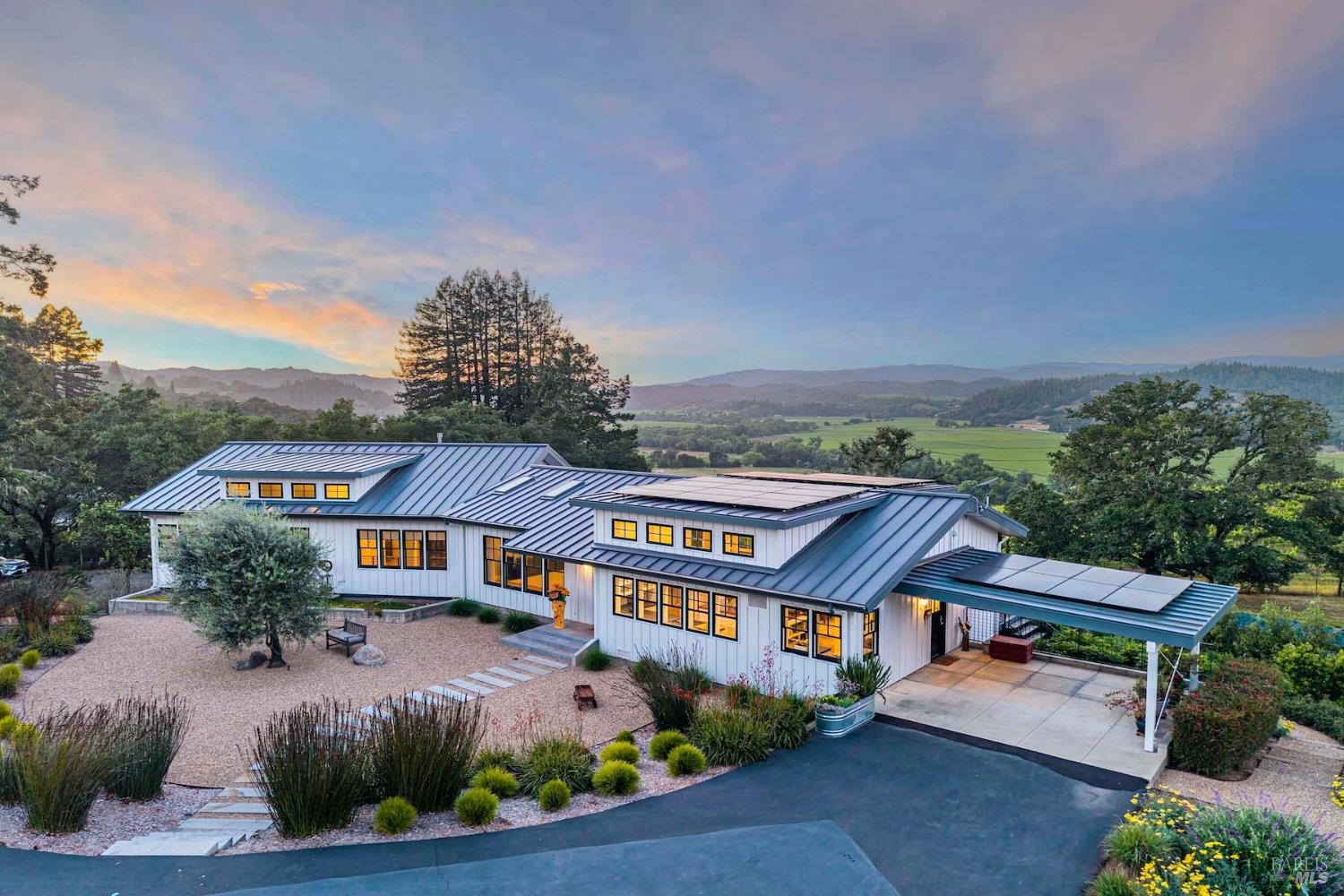 6323 West Dry Creek Road Healdsburg CA 95448