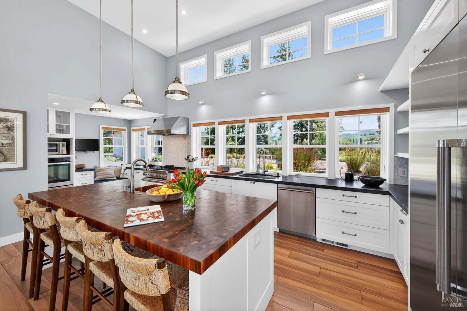 6323 West Dry Creek Road Healdsburg CA 95448