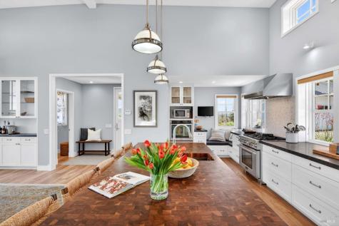 6323 West Dry Creek Road Healdsburg CA 95448