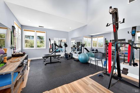6323 West Dry Creek Road Healdsburg CA 95448
