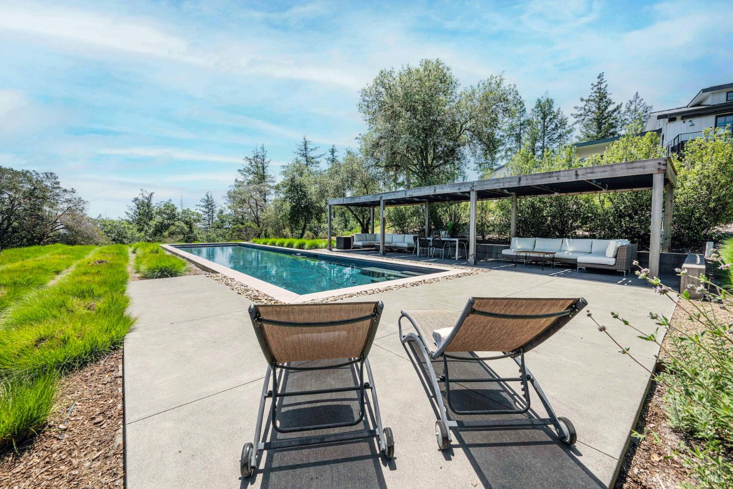 6323 West Dry Creek Road Healdsburg CA 95448