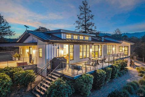 6323 West Dry Creek Road Healdsburg CA 95448