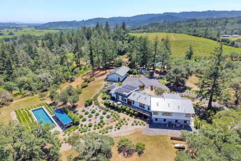 6323 West Dry Creek Road Healdsburg CA 95448
