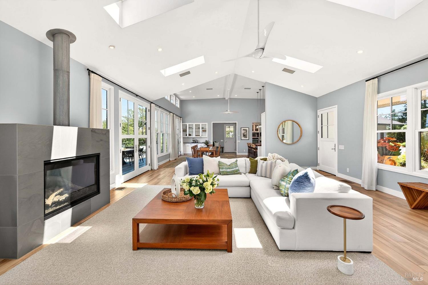 6323 West Dry Creek Road Healdsburg CA 95448