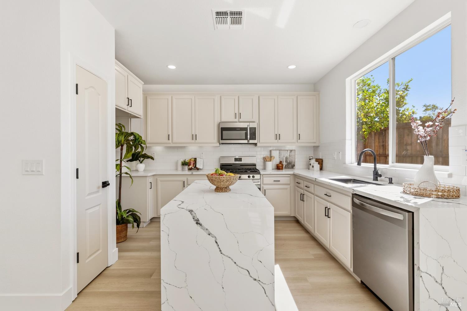 4003 Crescent Court Antioch CA 94509