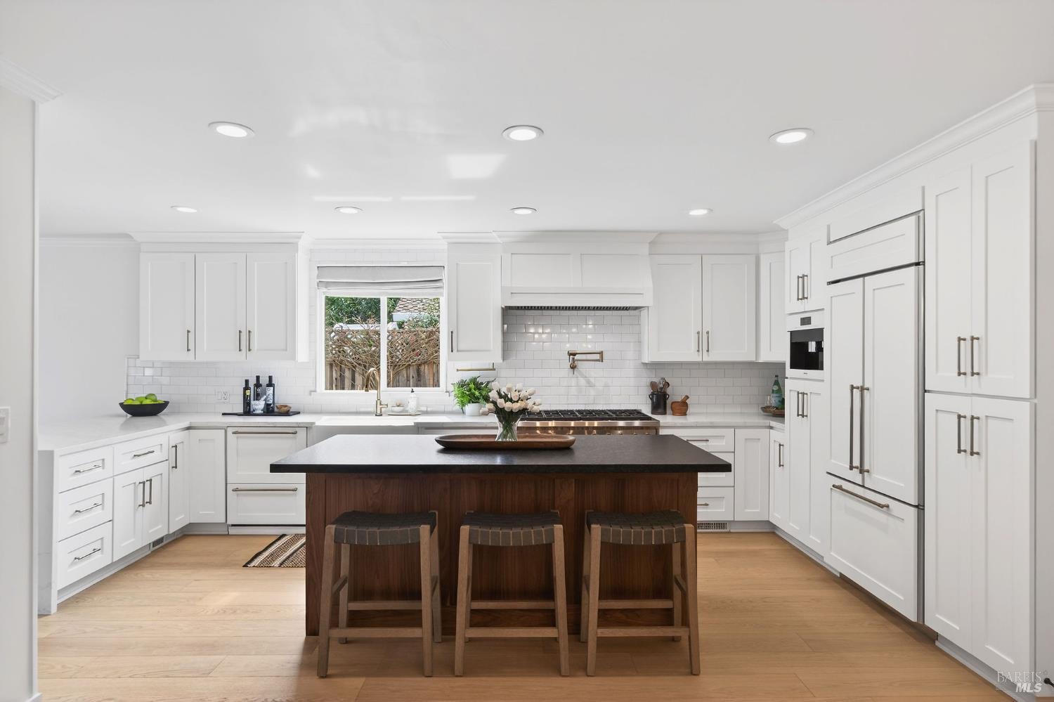 2543 Pinot Way St. Helena CA 94574