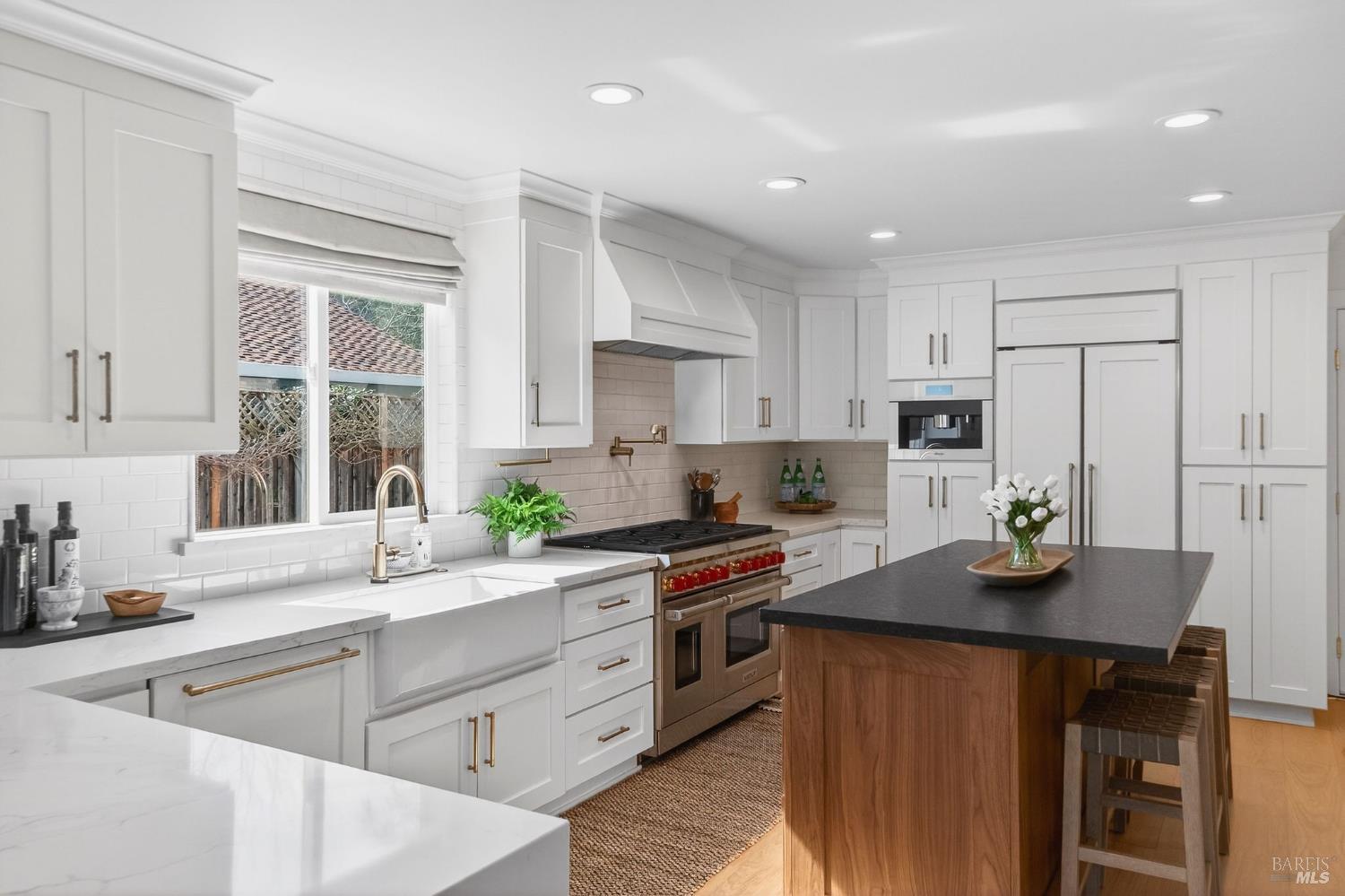 2543 Pinot Way St. Helena CA 94574