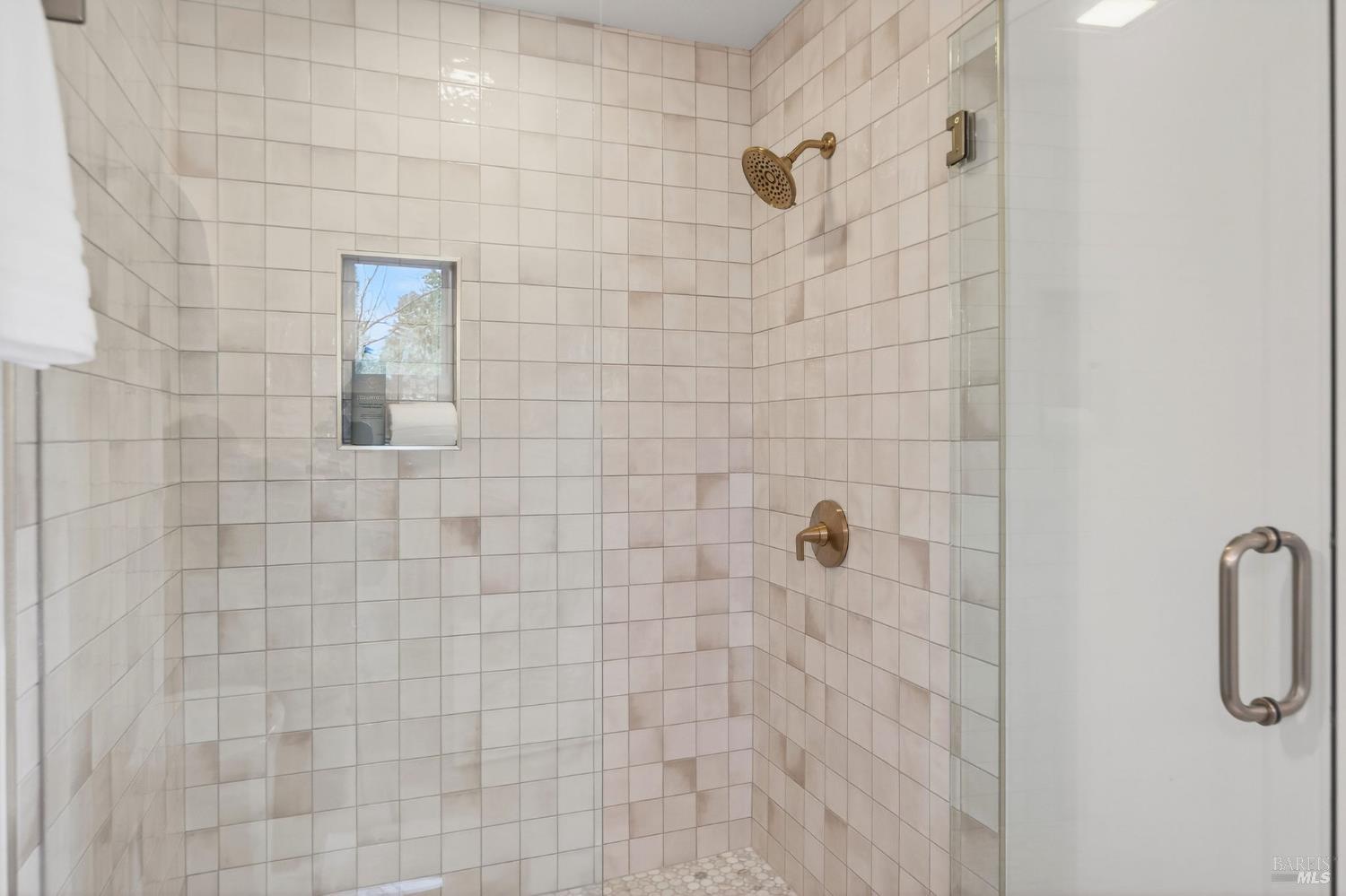 2543 Pinot Way St. Helena CA 94574