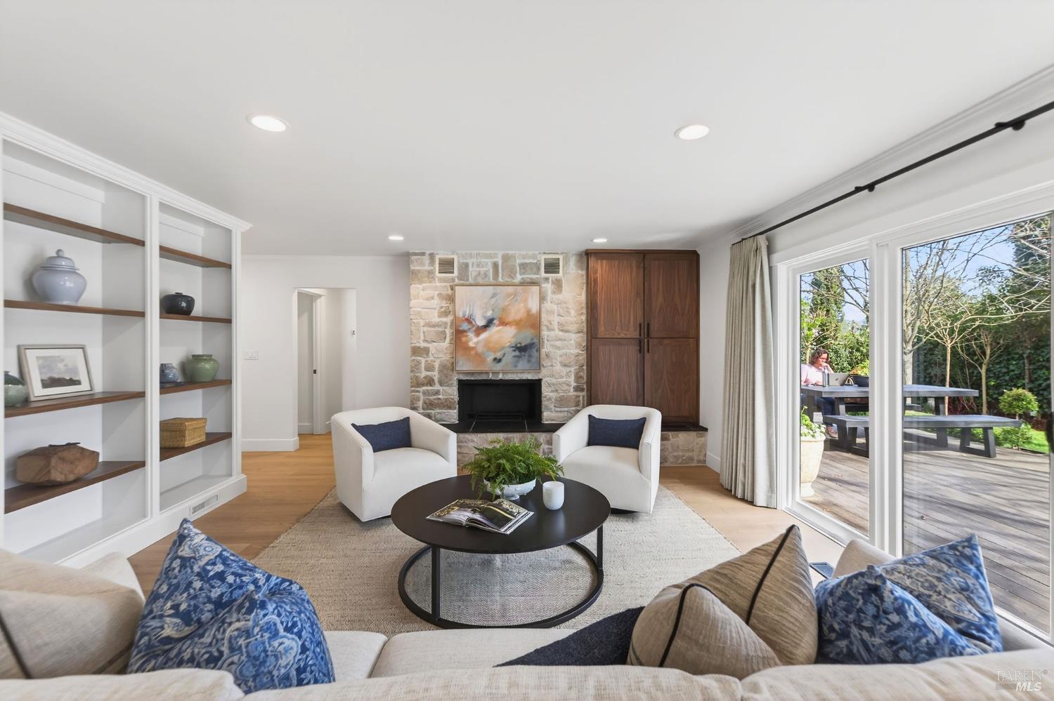 2543 Pinot Way St. Helena CA 94574