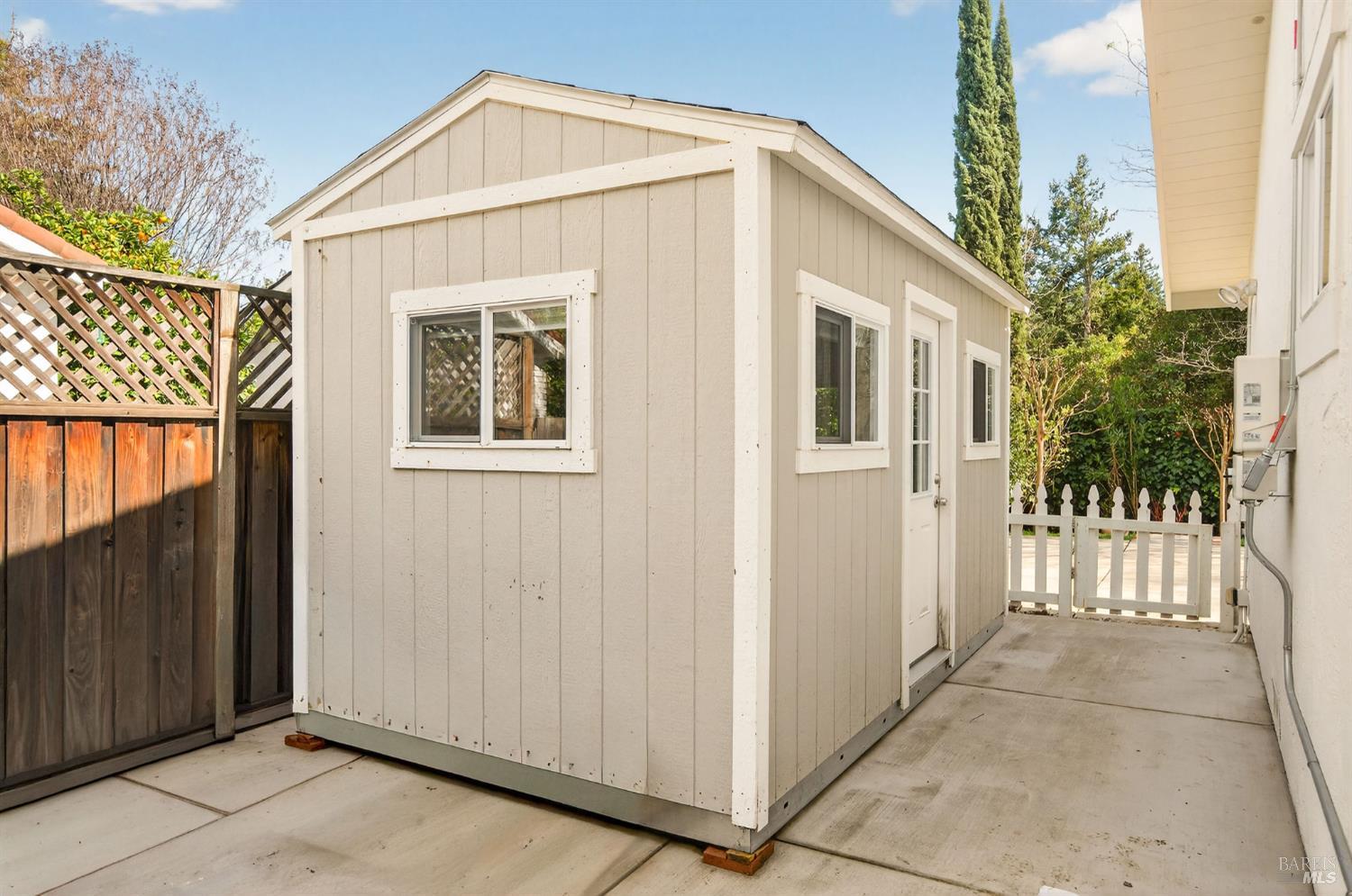 2543 Pinot Way St. Helena CA 94574