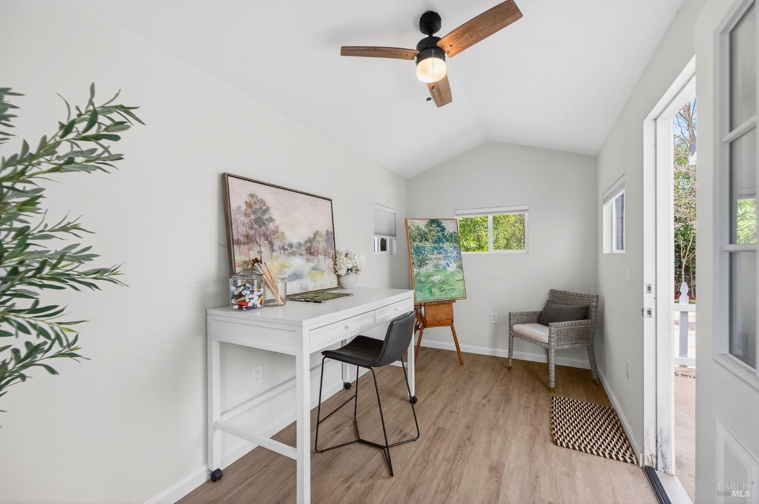2543 Pinot Way St. Helena CA 94574