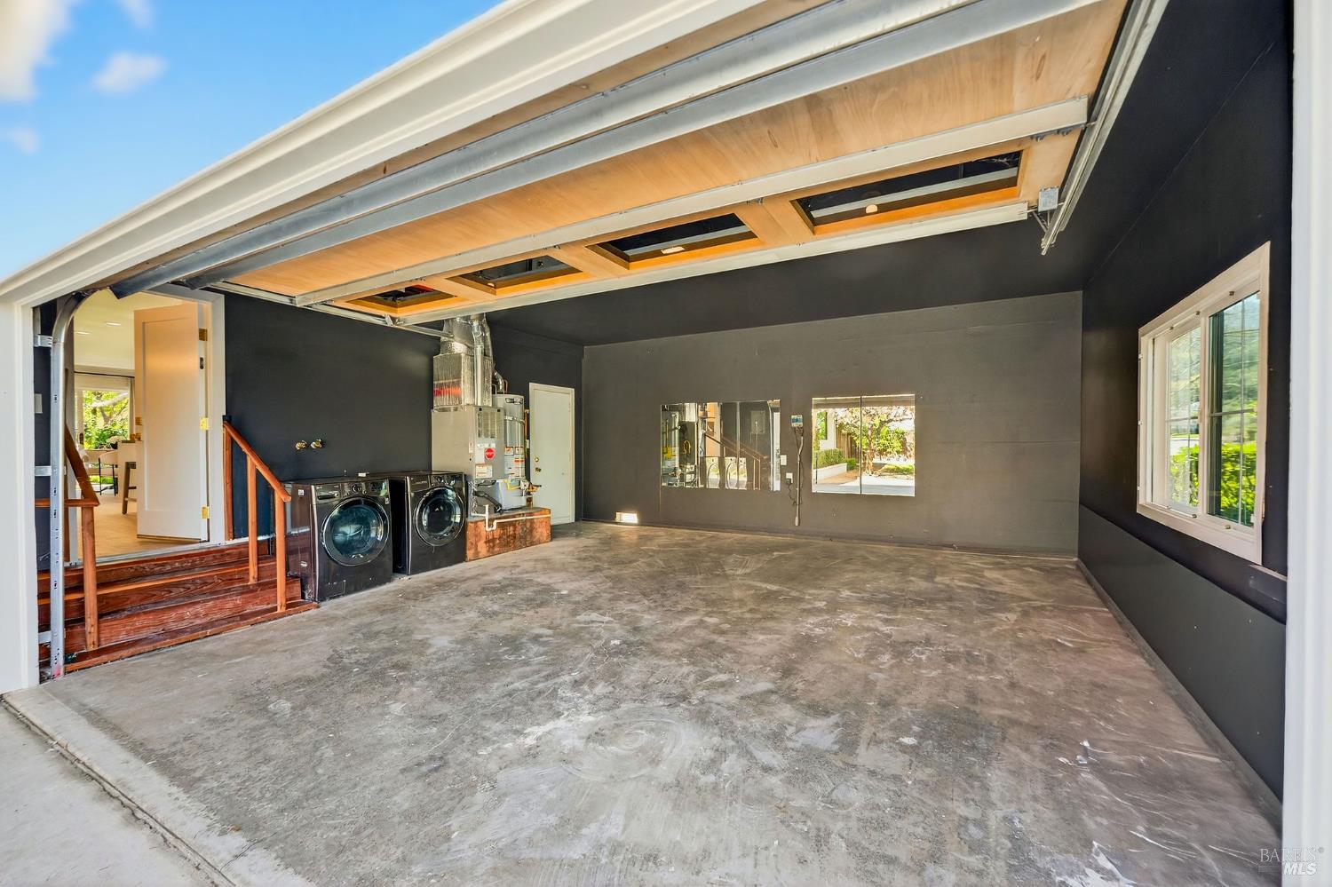 2543 Pinot Way St. Helena CA 94574