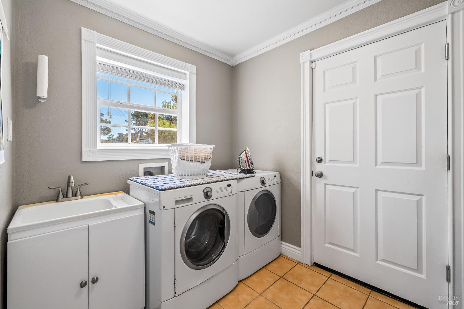 19351 Del Mar Drive Fort Bragg CA 95437