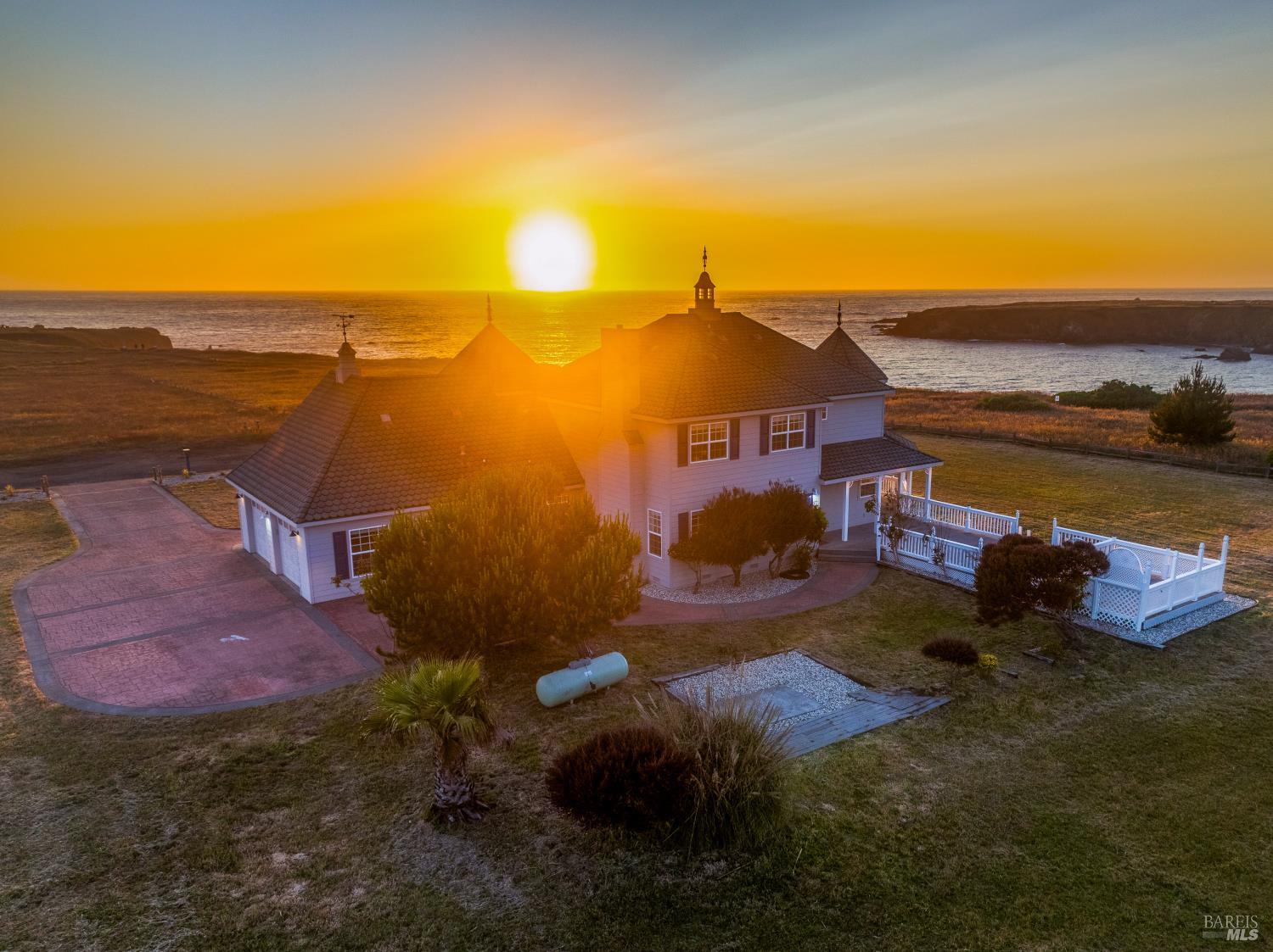 19351 Del Mar Drive Fort Bragg CA 95437
