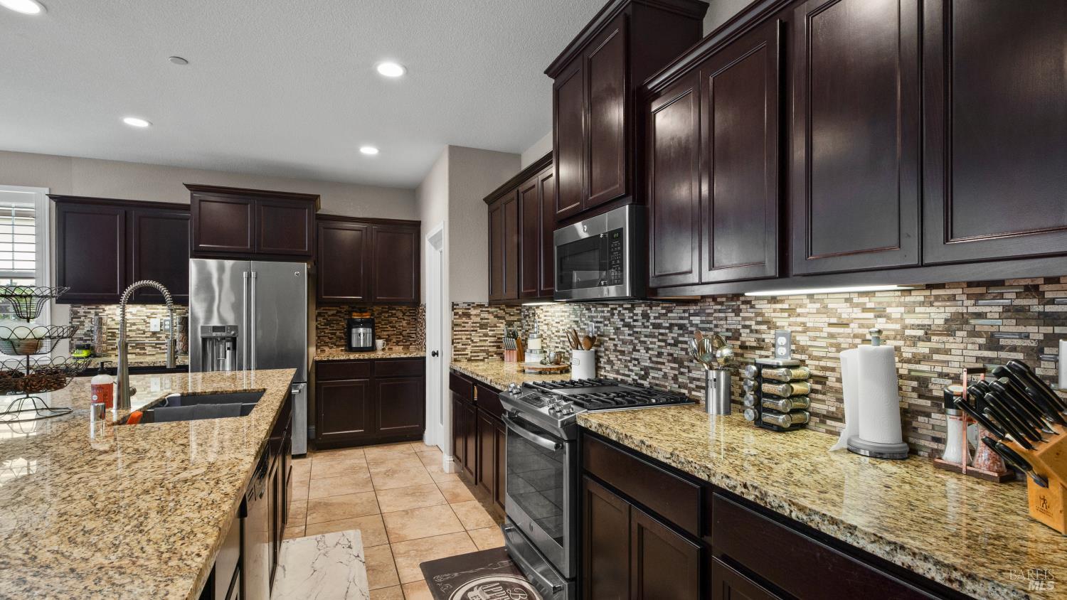 130 Clematis Street Vacaville CA 95687