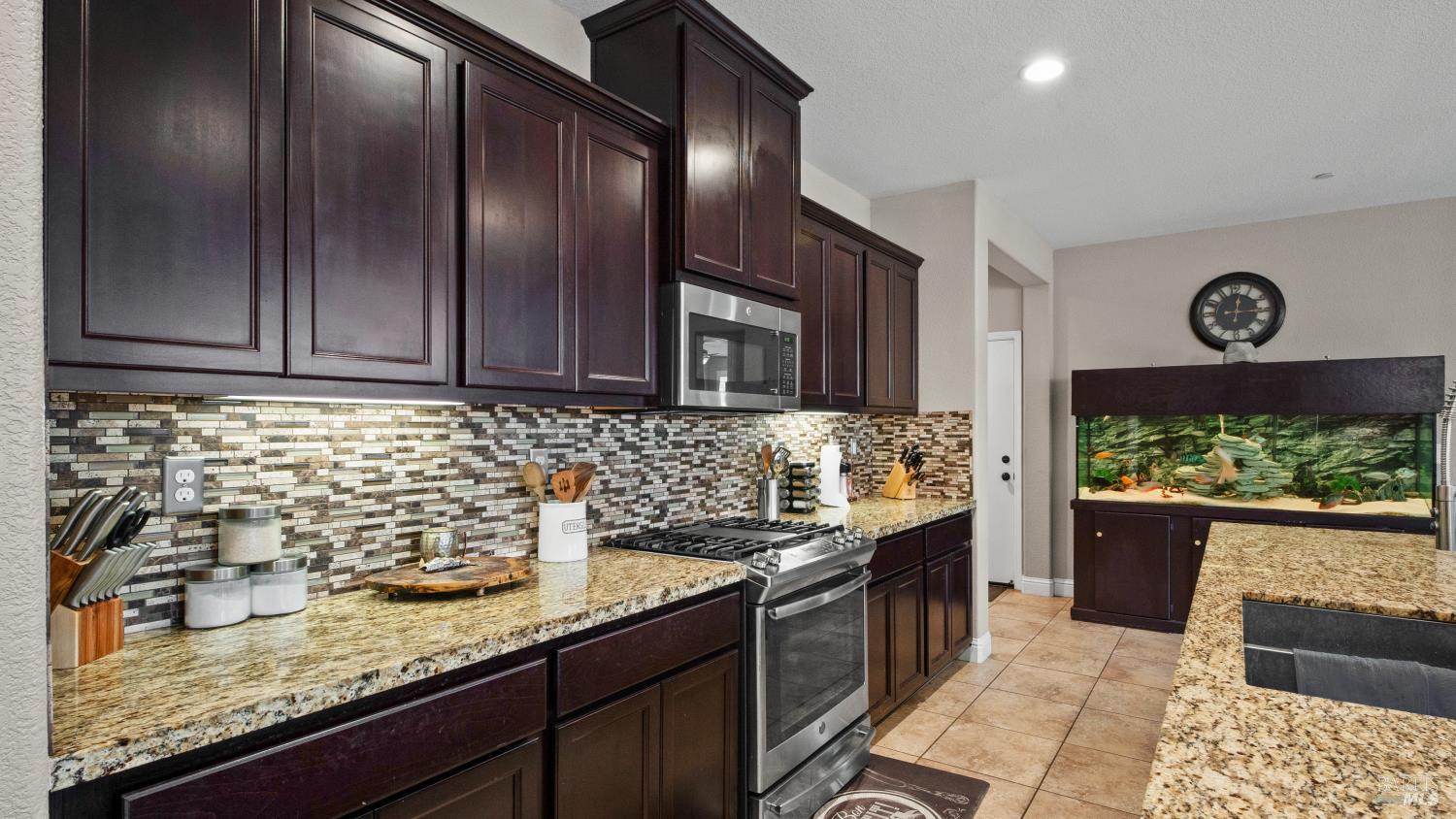 130 Clematis Street Vacaville CA 95687