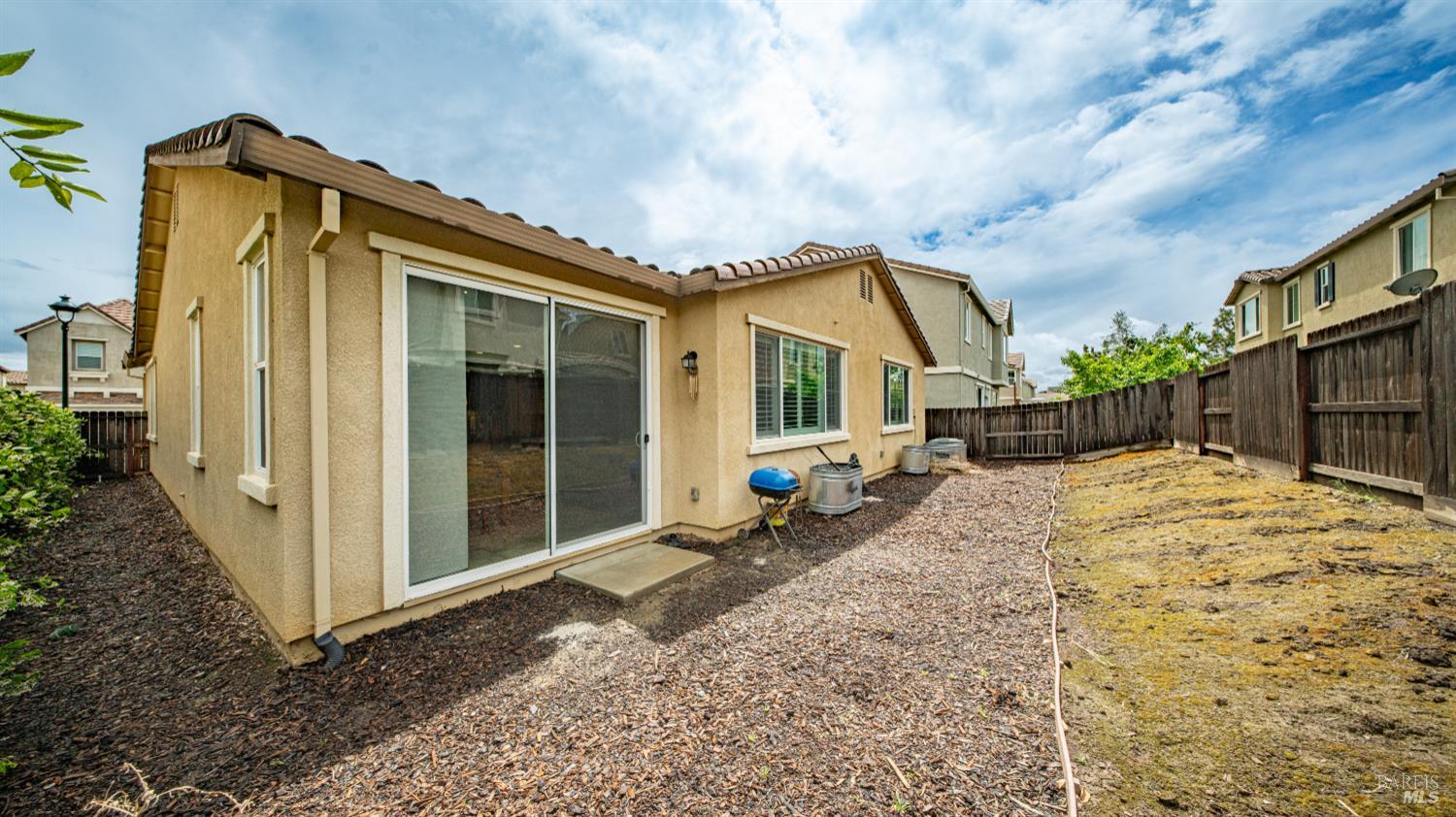 130 Clematis Street Vacaville CA 95687